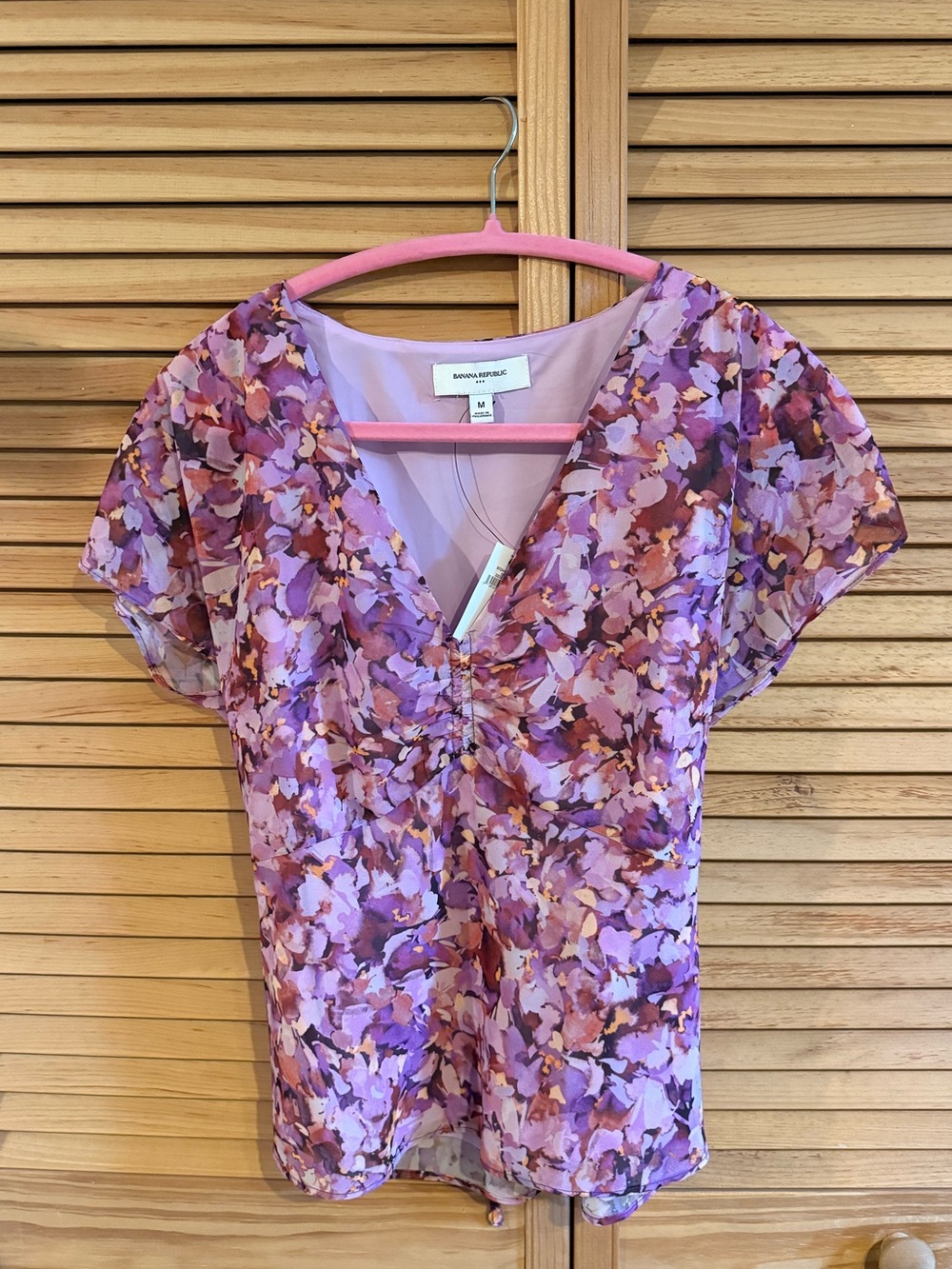 Banana Republic Lavender & Mauve Floral V-Neck Blouse